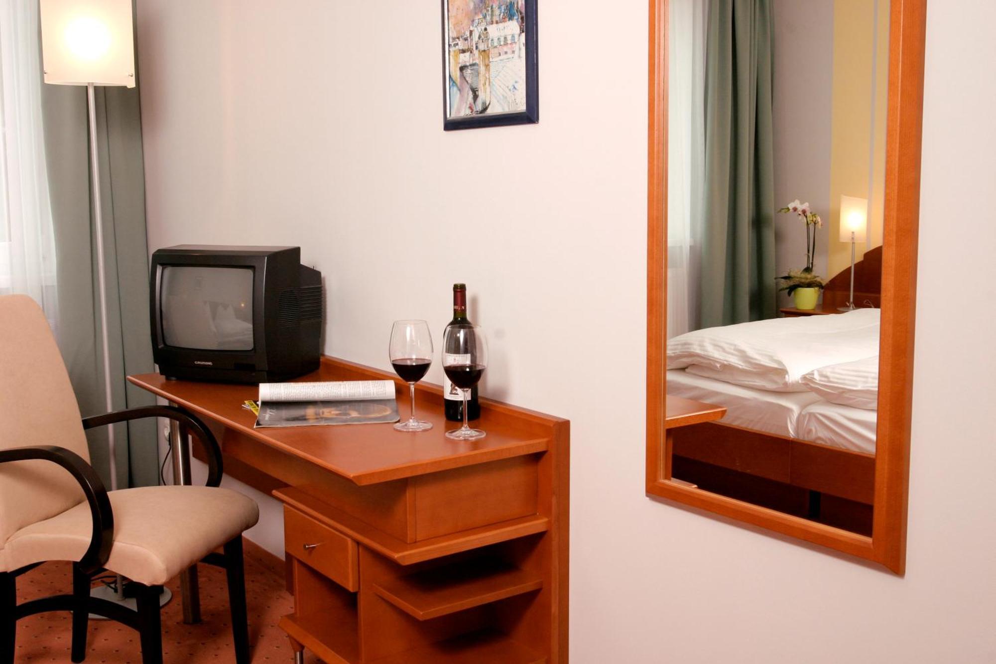 Hotel Florianerhof Markt Sankt Florian Екстер'єр фото